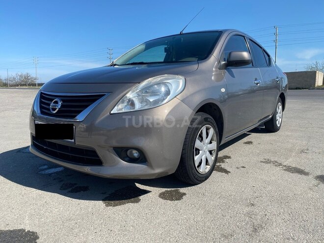 Nissan Sunny 2013, 139,200 km - 1.5 l - Bakı