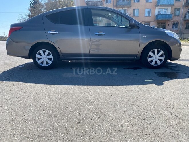 Nissan Sunny 2013, 139,200 km - 1.5 l - Bakı