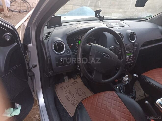Ford Fusion 2006, 259,864 km - 1.6 l - Sumqayıt
