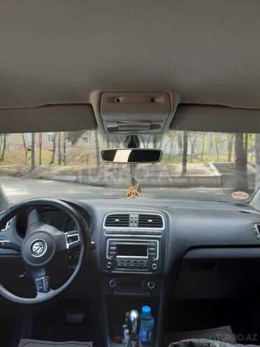 Volkswagen Polo 2015, 109,000 km - 1.6 л - Bakı