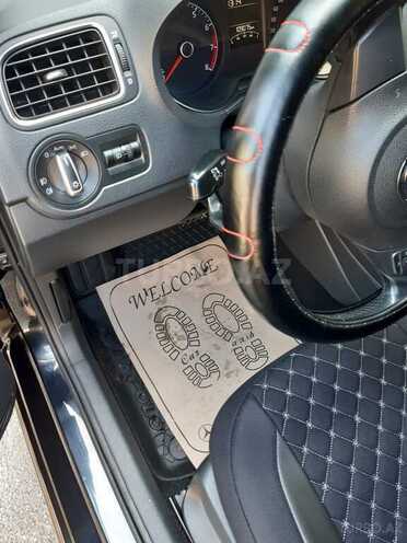 Volkswagen Polo 2015, 109,000 km - 1.6 л - Bakı