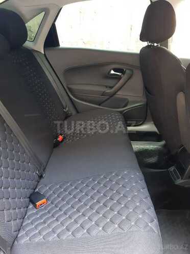 Volkswagen Polo 2015, 109,000 km - 1.6 л - Bakı