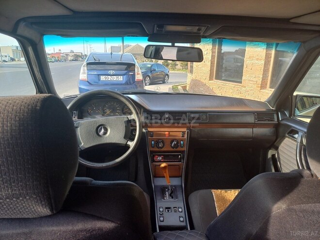 Mercedes E 230 1990, 469,820 km - 2.3 l - Bakı
