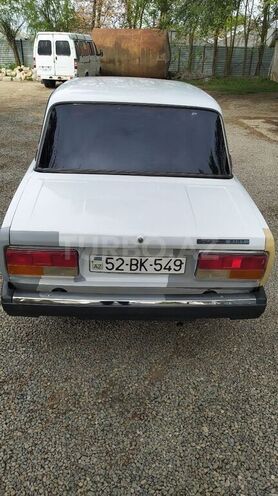 LADA (VAZ) 2107 2008, 400,646 km - 1.6 l - Salyan