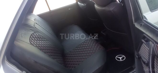 Mercedes E 220 1992, 254,200 km - 2.2 l - Bakı