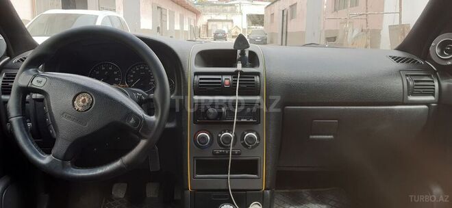 Opel Astra 1998, 250,000 km - 1.6 l - Bakı