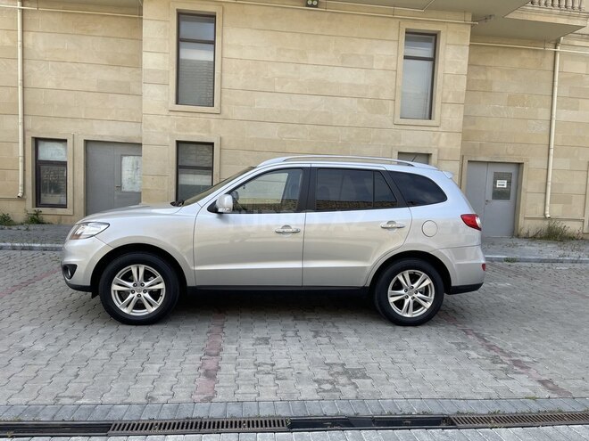Hyundai Santa Fe 2011, 230,000 km - 2.0 l - Bakı