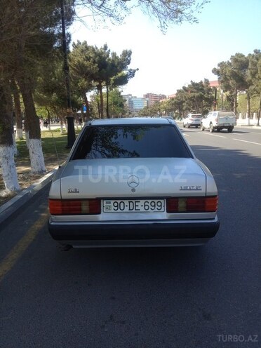 Mercedes 190 1991, 320,000 km - 1.8 л - Sumqayıt