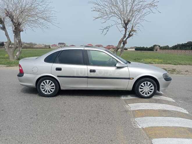 Opel Vectra 1997, 288,000 km - 1.8 l - Bakı