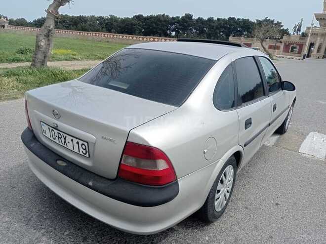 Opel Vectra 1997, 288,000 km - 1.8 l - Bakı
