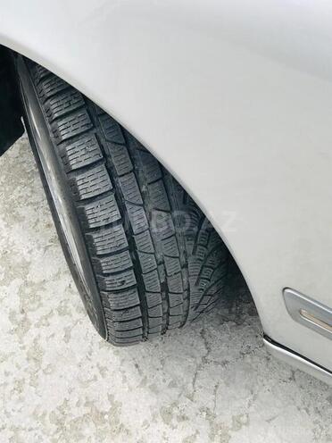 Mercedes E 220 2001, 308,000 km - 2.2 l - Bakı
