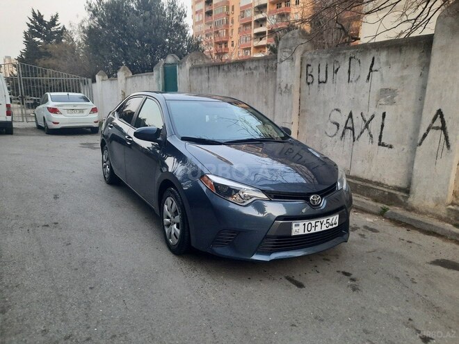 Toyota Corolla 2015, 120,701 km - 1.8 l - Bakı