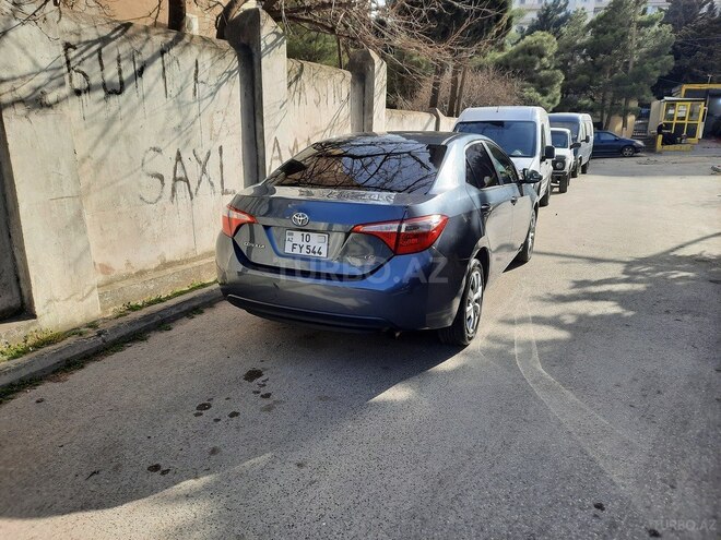 Toyota Corolla 2015, 120,701 km - 1.8 l - Bakı