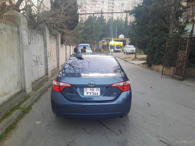 Toyota Corolla 2015, 120,701 km - 1.8 l - Bakı