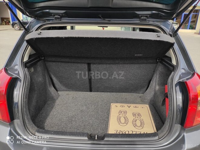 Toyota Corolla 2006, 159,000 km - 1.4 l - Sumqayıt