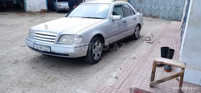 Mercedes C 200 1997, 500,000 km - 2.0 l - Salyan