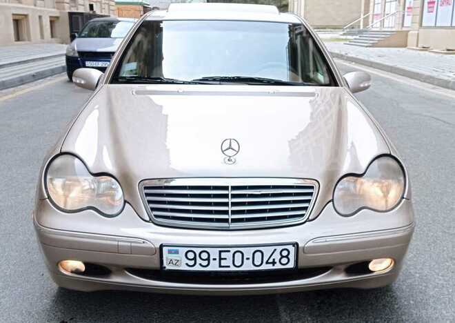 Mercedes C 240 2000, 260,000 km - 2.6 л - Bakı