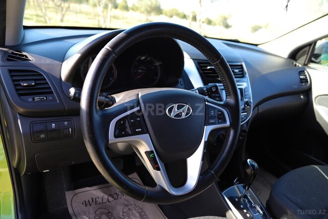 Hyundai Accent 2012, 154,497 km - 1.6 l - Bakı