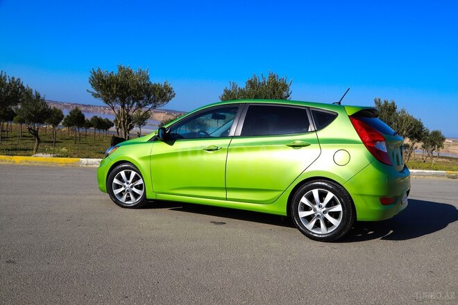 Hyundai Accent 2012, 154,497 km - 1.6 l - Bakı