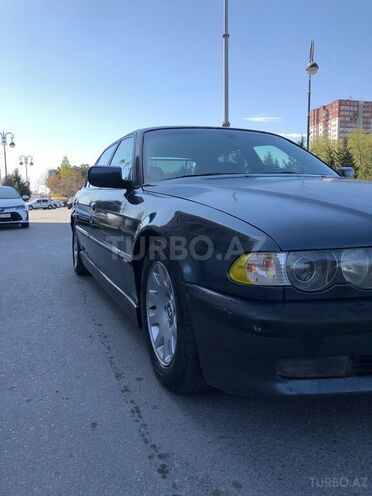 BMW 740 1999, 399,000 km - 4.0 l - Bakı