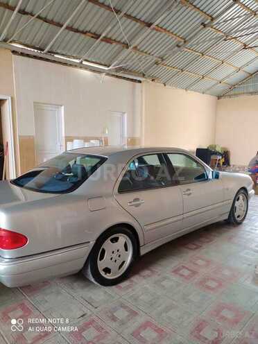 Mercedes E 240 1999, 285,000 km - 2.4 l - Gəncə