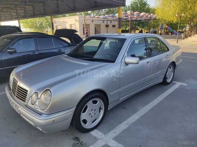 Mercedes E 240 1999, 285,000 km - 2.4 l - Gəncə