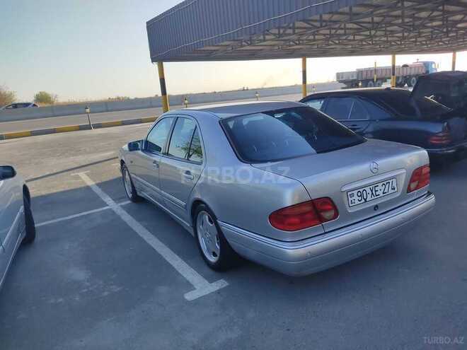 Mercedes E 240 1999, 285,000 km - 2.4 l - Gəncə