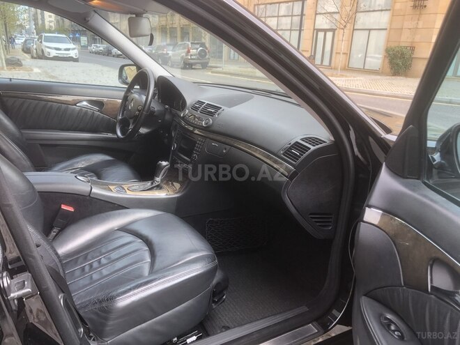 Mercedes E 220 2006, 219,000 km - 2.2 l - Bakı