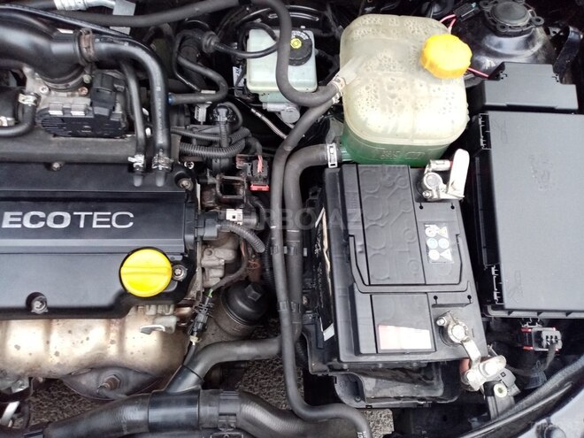 Opel Astra 2009, 176,000 km - 1.4 l - Bakı