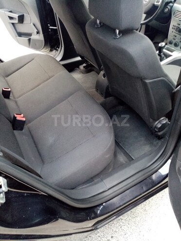 Opel Astra 2009, 176,000 km - 1.4 l - Bakı