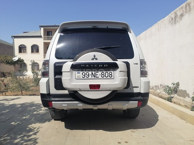 Mitsubishi Pajero 2007, 190,000 km - 3.0 l - Bakı