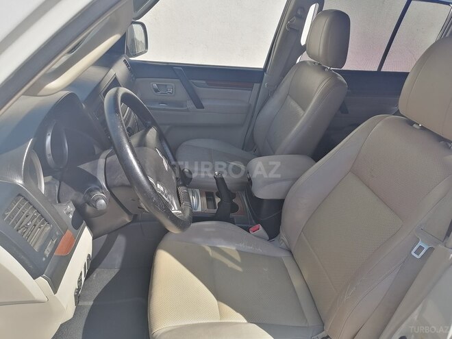 Mitsubishi Pajero 2007, 190,000 km - 3.0 l - Bakı