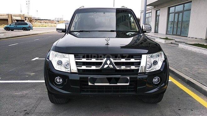 Mitsubishi Pajero 2013, 130,000 km - 3.0 l - Bakı