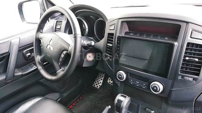Mitsubishi Pajero 2013, 130,000 km - 3.0 l - Bakı