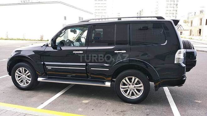Mitsubishi Pajero 2013, 130,000 km - 3.0 l - Bakı