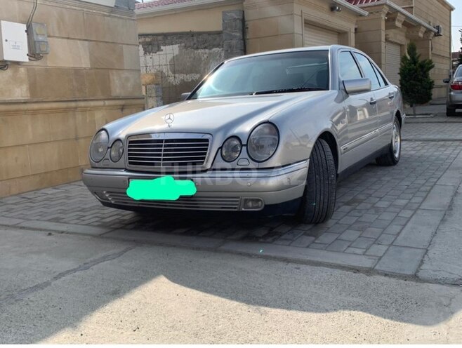Mercedes E 280 1998, 256,000 km - 2.8 l - Bakı