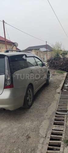 Mitsubishi Grandis 2003, 216,350 km - 2.4 l - Şəmkir