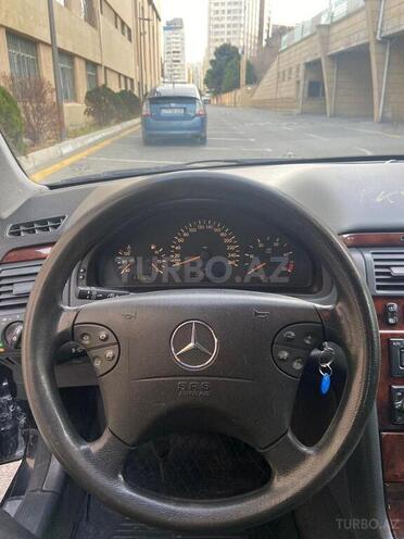 Mercedes E 320 2000, 231,123 km - 3.2 l - Bakı
