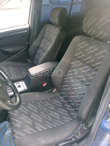 Mercedes C 220 2000, 490,000 km - 2.2 l - Ucar
