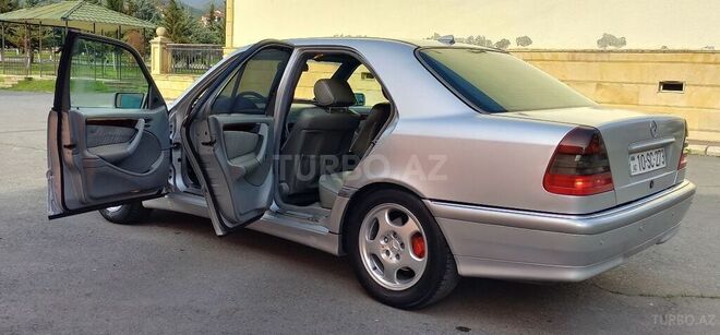 Mercedes C 280 1998, 321,000 km - 2.8 л - Zaqatala