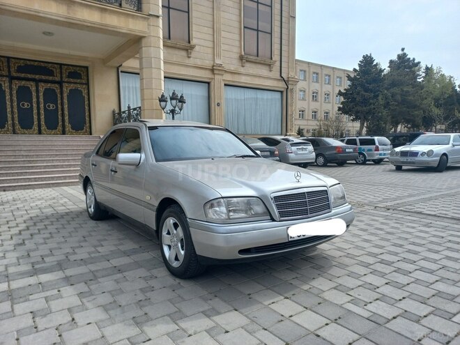 Mercedes C 180 1995, 268,000 km - 1.8 l - Sumqayıt
