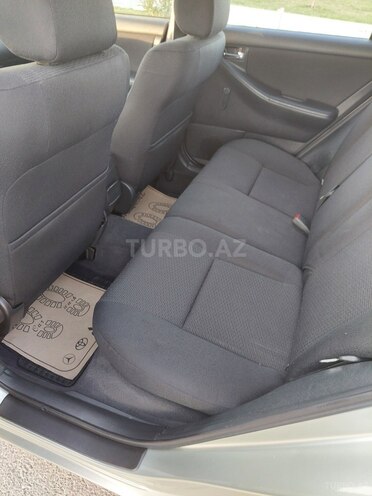 Toyota Corolla 2005, 150,000 km - 1.4 l - Bakı