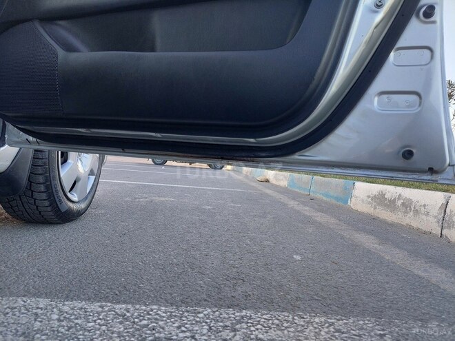 Toyota Corolla 2005, 150,000 km - 1.4 l - Bakı