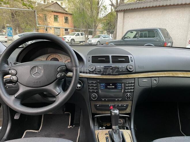 Mercedes E 220 2006, 273,000 km - 2.2 l - Bakı