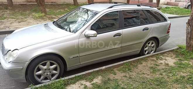 Mercedes C 220 2003, 371,000 km - 2.2 l - Bakı