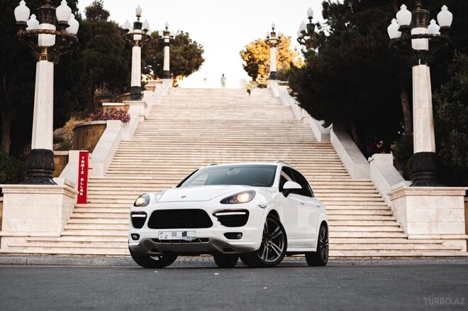 Porsche Cayenne Turbo 2012, 167,000 km - 4.8 l - Bakı