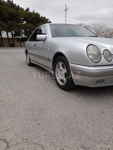 Mercedes E 200 1998, 400,774 km - 2.0 l - Bakı