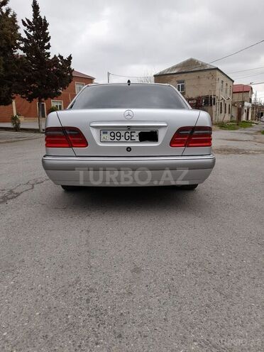 Mercedes E 200 1998, 400,774 km - 2.0 l - Bakı