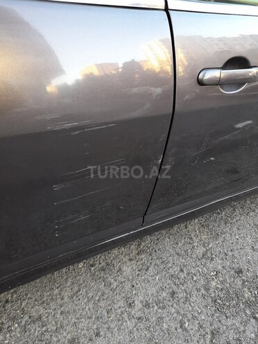 Nissan Tiida 2007, 423,000 km - 1.6 л - Bakı