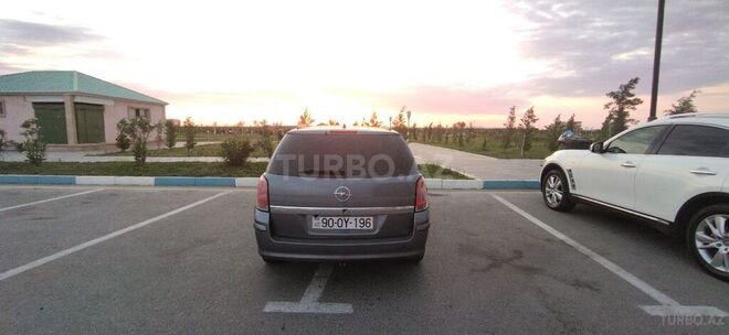 Opel Astra 2006, 200,000 km - 1.4 l - Bakı